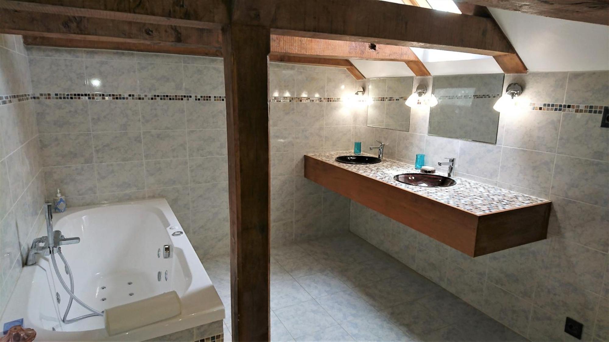 Chateau La Servayrie - Chambre D'Hotes Marcillac-Vallon Eksteriør billede