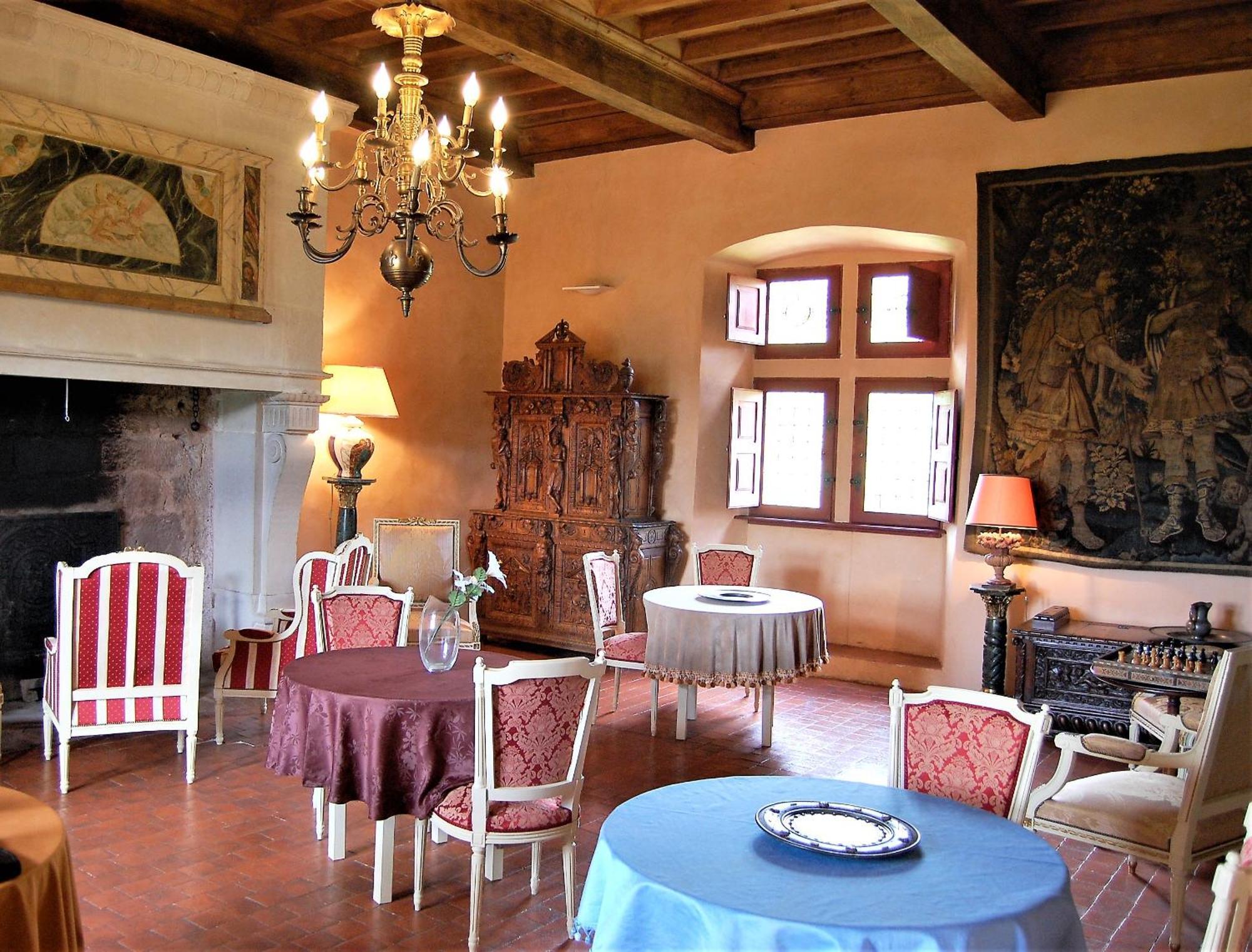 Chateau La Servayrie - Chambre D'Hotes Marcillac-Vallon Eksteriør billede